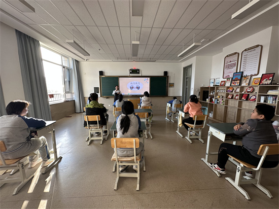 班会.jpg 班会.jpg