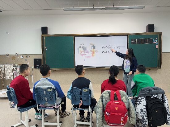我学会了关心妈妈.jpg