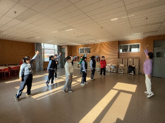 学习歌曲《小风筝》.jpg 学习歌曲《小风筝》.jpg