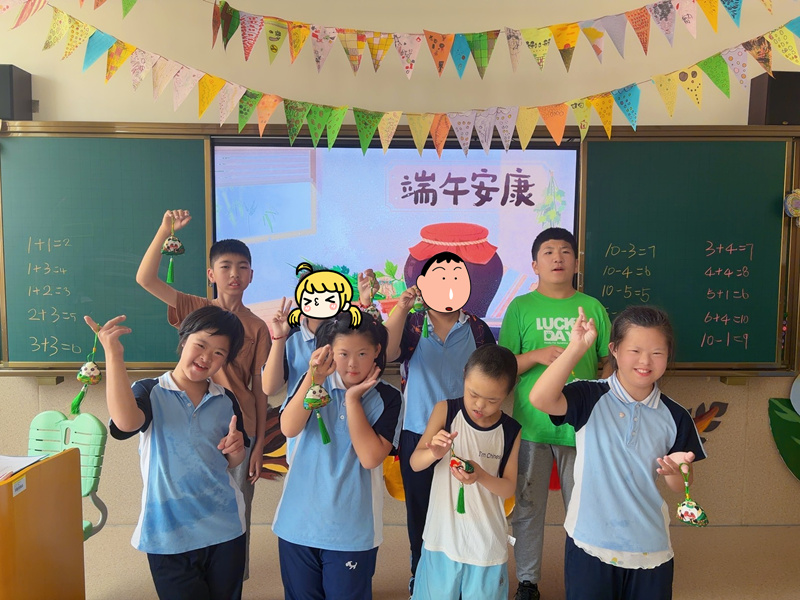 端午香囊_副本.jpg